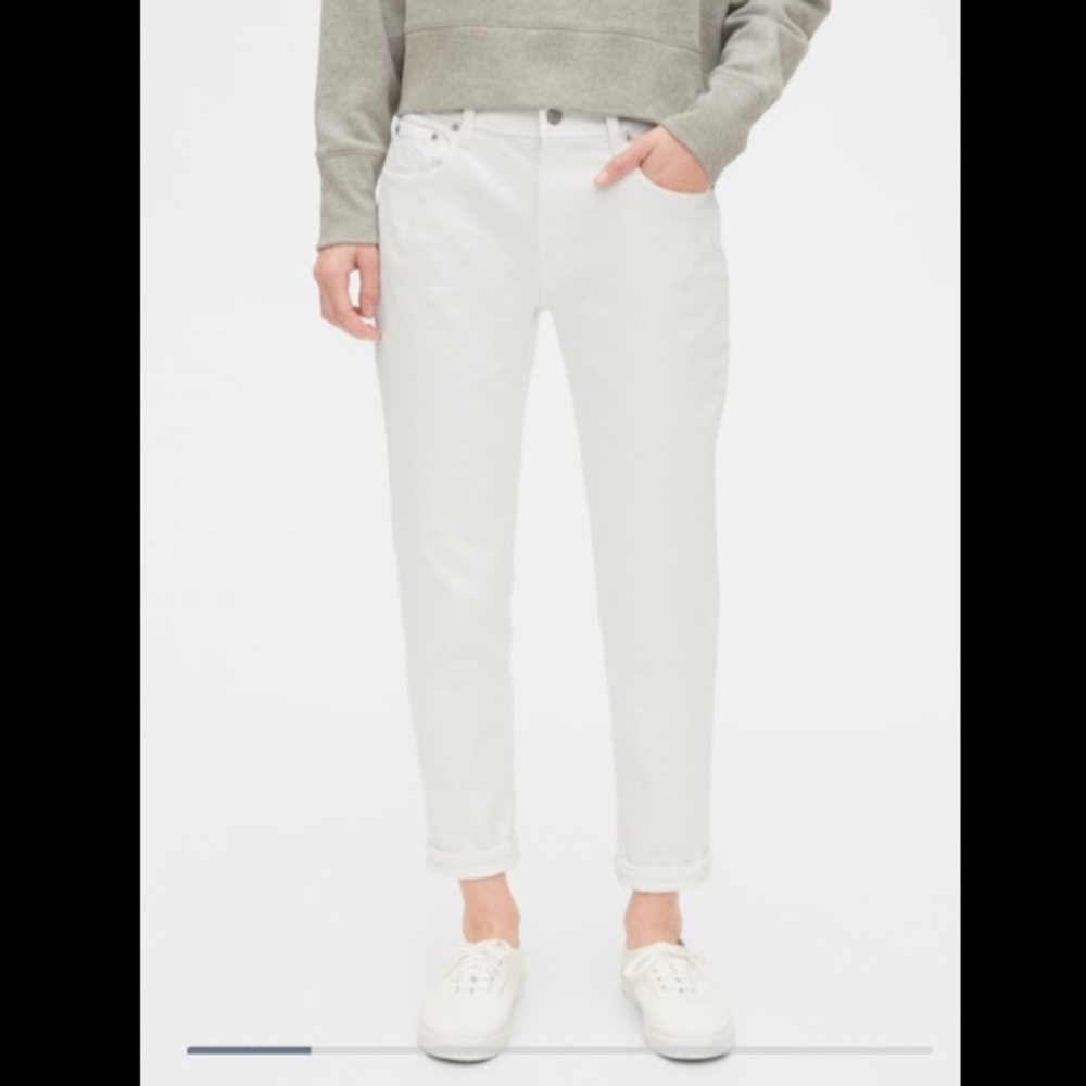 GAP Girlfriend Mid-Rise White Jeans